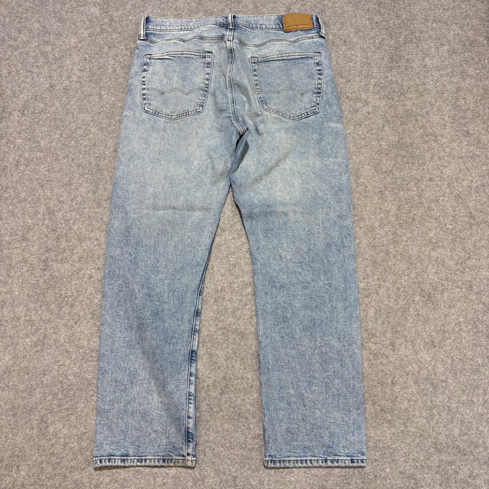 American Eagle Original Straight AirFlex+ Light Wash Jeans Mens 32x30 0529